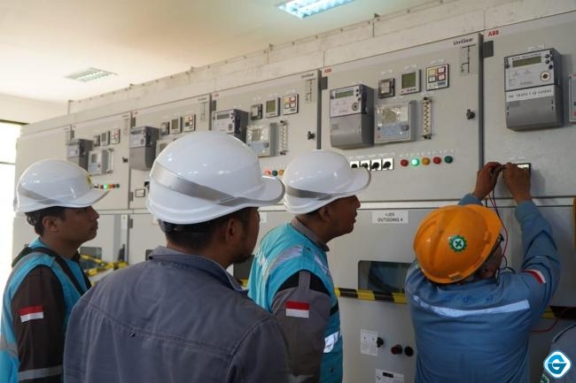 Gantikan Pembangkit Diesel, PLN Operasikan 2 Proyek Infrastruktur Ketenagalistrikan Baru di Kalbar