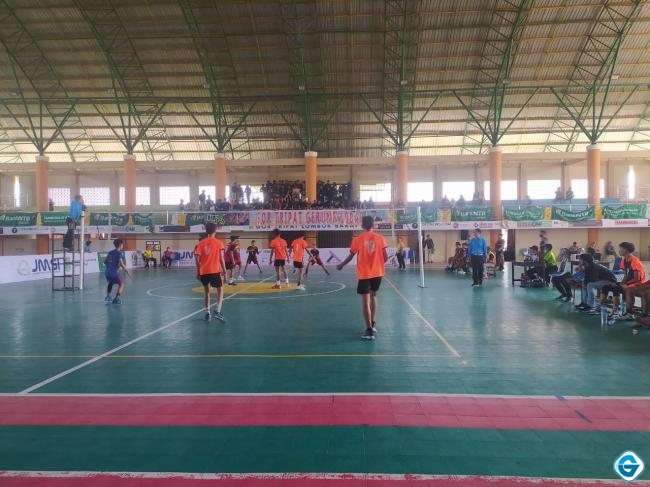 Bungkam Lombok Tengah 3-1, Kabupaten Bima Lolos ke Final Turnamen Bola Voli Pelajar Piala Gubernur NTB 2022