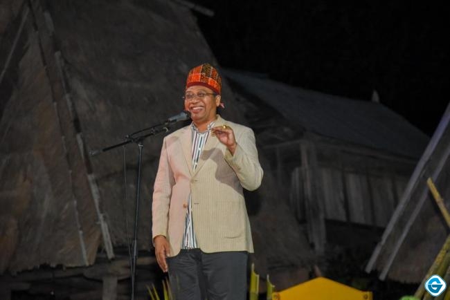 Gubernur NTB Buka Festival Uma Lengge V di Desa Maria Kecamatan Wawo