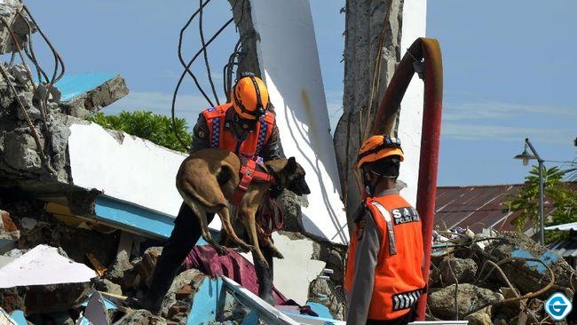 Korban gempa bumi di Sulawesi Barat bertambah jadi 90 orang. Ilustrasi (ANTARA FOTO)