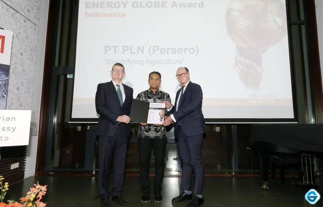 Raih Energy Globe Award 2023, Program Electrifying Agriculture PLN Wakili Indonesia di Tingkat Global