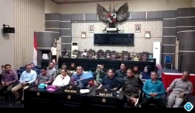 F16 Nyatakan Mosi Tak Lagi Percaya Kepada Ketua DPRD Kabupaten Gorontalo, Ini Alasannya