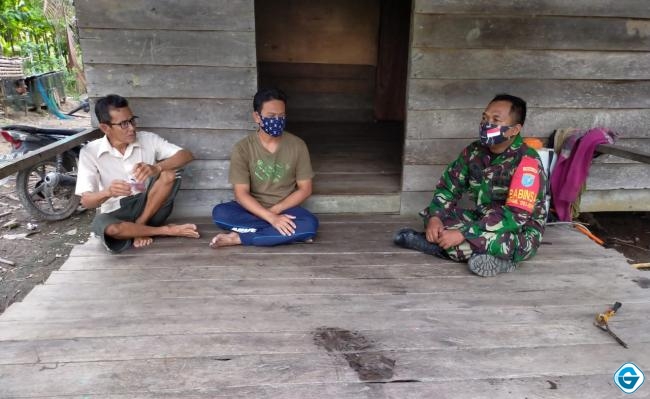  Rajut Komunikasi, Babinsa Tanjung Satai Anjangsana Di Kediaman BPD