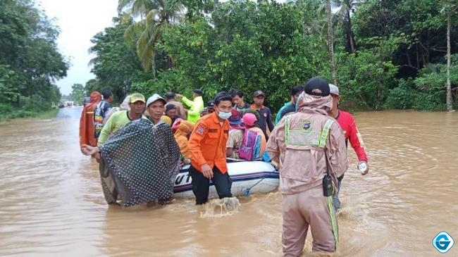 Sebanyak 21.990 jiwa dan 6.346 unit rumah di Tanah Laut, Kalsel, terendam banjir (Foto: BNPB)