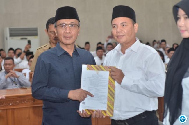 Ratusan Guru di Lombok Barat Terima SK Pengangkatan PPPK