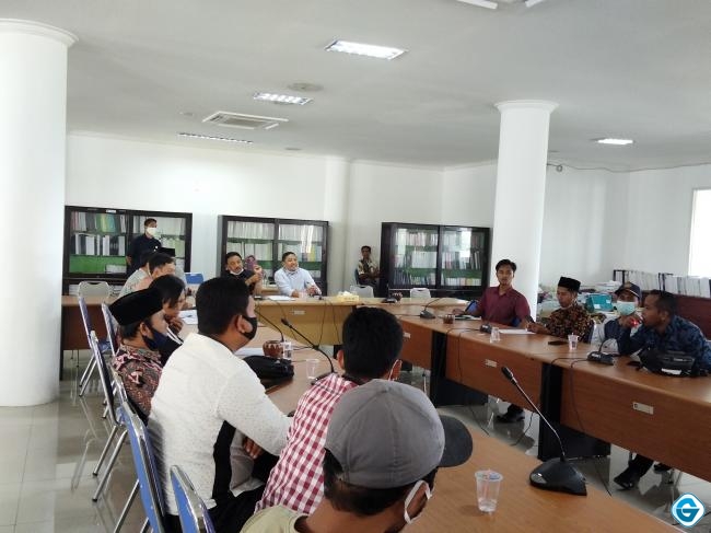 DPRD Lombok Tengah Terima Hearing Masyarakat Pengembur