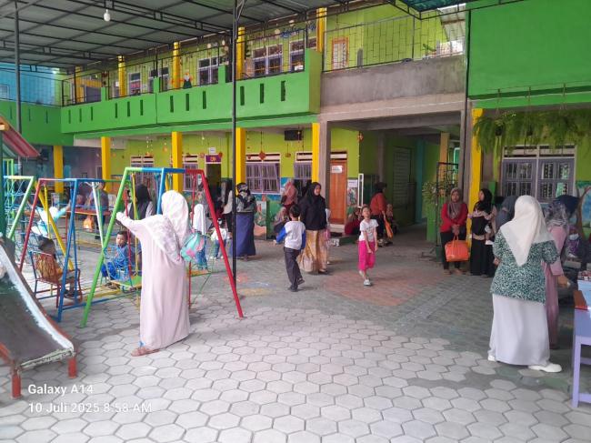 Berbagai Kemudahan disekolah Tk Khotijah 30 Kertosari Mulai Bebaskan Biaya Pendidikan Anak Yatim Hingga Keringanan dan Kemudahan Pembayaran Biaya Pendidikan