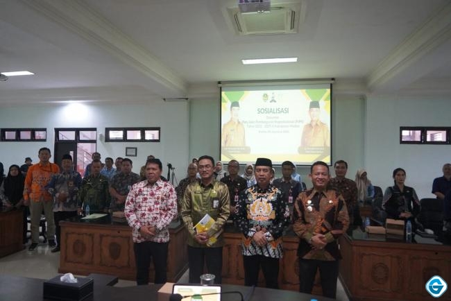 Tingkatkan Kualitas SDM, Pemkab Madiun Sosialisasi Peta Jalan Pembangunan Kependudukan 2025–2029