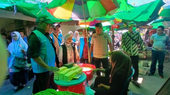 Jelang Idul Adha, Pasokan Sembako dan LPG di Pasar Mataram Dipastikan Aman Terkendali