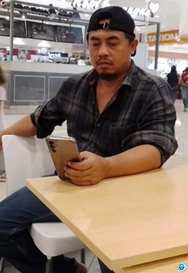 Bom Waktu Pasca-Renovasi Membongkar Dugaan Mafia Lapak dan Manipulasi Pasar Tradisional