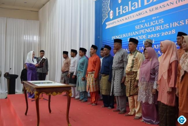 Bupati Natuna, Cen Sui Lan Kukuhkan Kepengurusan HKS Dan Lepas Jamaah Haji