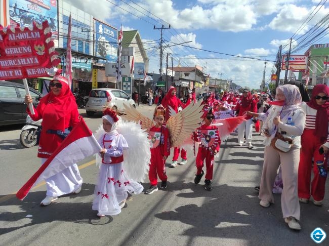 RA Al-Qolam Gerung Selatan Ikuti Pawai Alegoris Meriahkan HUT RI ke-80