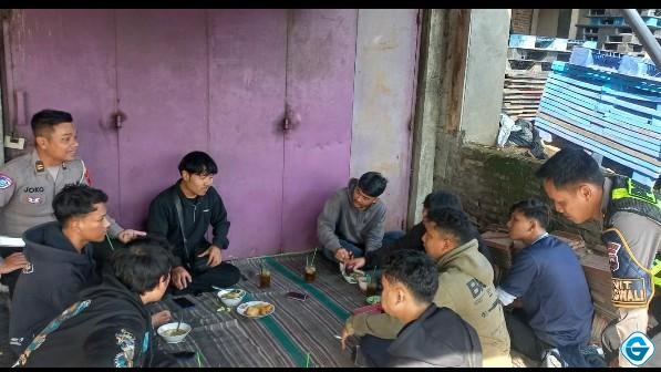 Menyenangkan dan Humanisme, Satlantas Kendal Gandeng Komunitas Motor