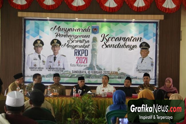 Pembukaan Musyawarah Pembangunan Bermitra Masyarakat (MPBM) RKPD 2021 Kecamatan Sandubaya