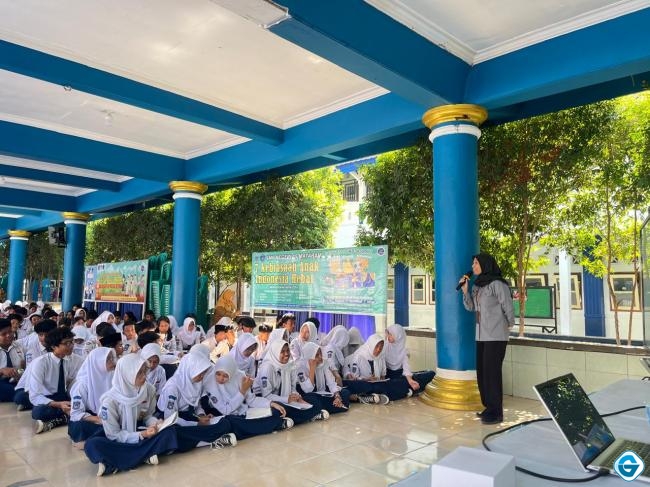 cegah-judi-online-sejak-dini-kanwil-kemenkum-ntb-edukasi-pelajar-smpn-15-mataram