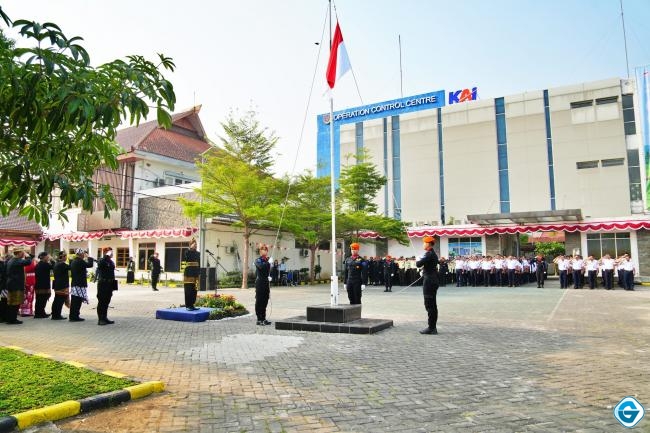Peringati HUT RI ke-81, KAI Daop 7 Madiun Teguhkan Komitmen Layanan dan Kinerja Operasional