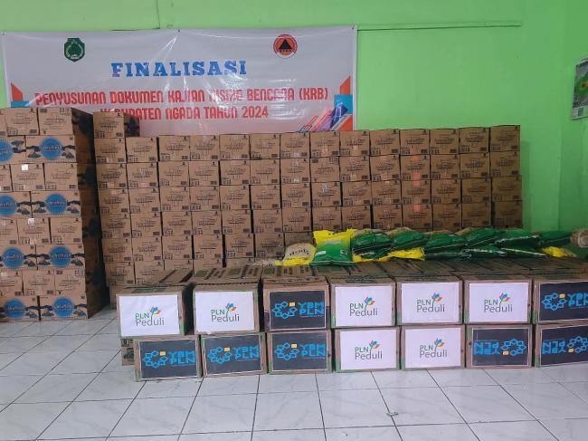 YBM PLN UIP Nusra dan PLN Peduli Salurkan Bantuan untuk Korban Gempa Flores di Ngada