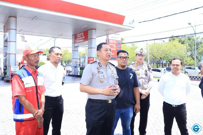cek-langsung-spbu-kapolres-ngawi-pastikan-stok-bbm-aman-tanpa-antrean