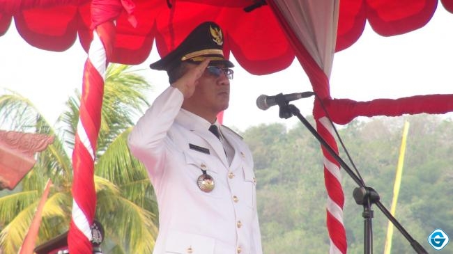 Jadi Inspektur Upacara HUT RI ke-77, Fauzan Khalid: Lombok Barat FASTI dan Berprestasi 