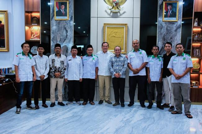 Gubernur NTB Gandeng Pemuda NW Sukseskan Program Desa Berdaya
