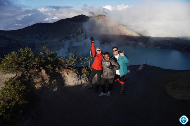Menyambut Fajar di Ijen, Raline Shah Kagum pada Pesona Banyuwangi