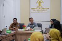 Kanwil Kemenkum NTB Matangkan Tiga Raper­gub Provinsi NTB